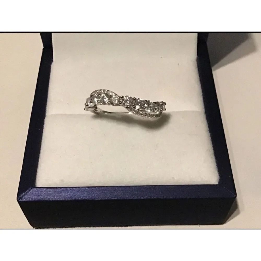 Sparkling White Topaz Crossover Infinity Band Ring Sz 8~.925 Sterling Silver
